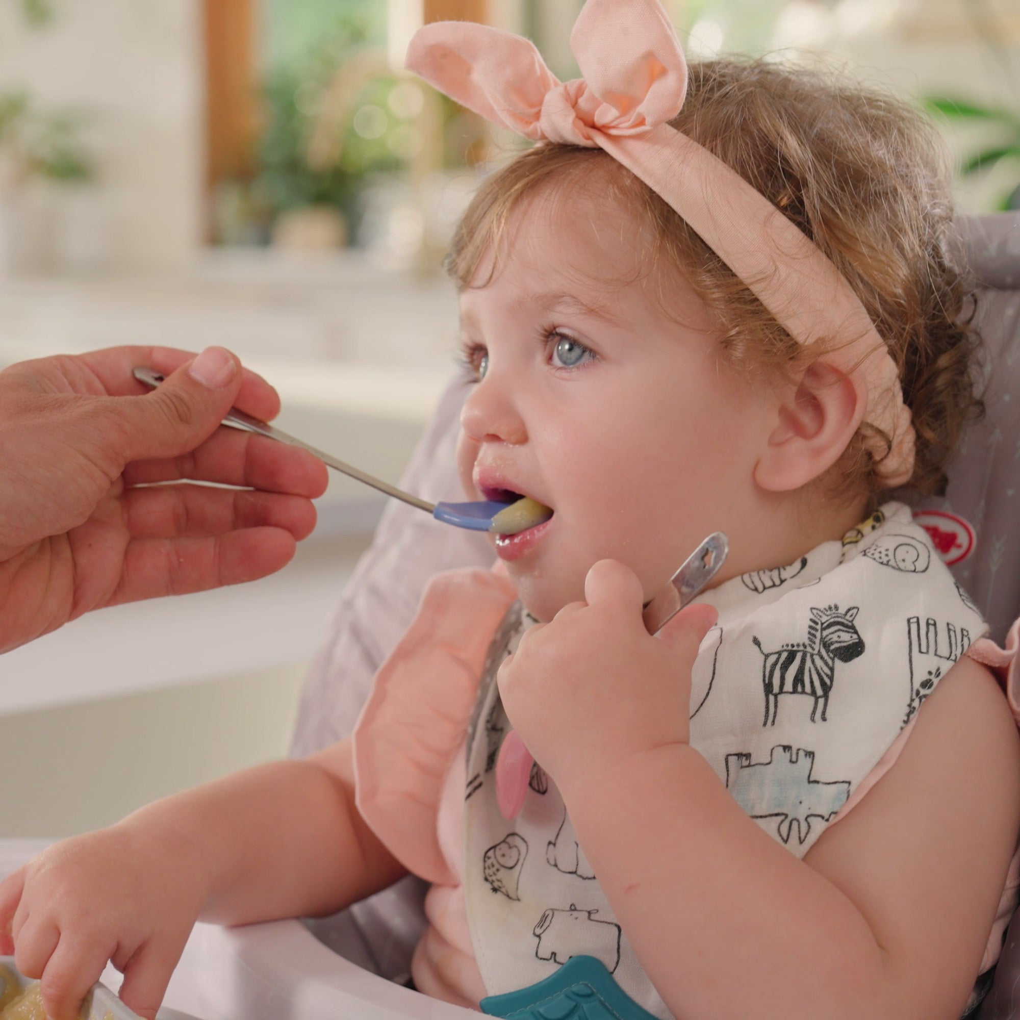 2-in-1 Hot Safe Feeding Spoons (4 Pack) (W43P)