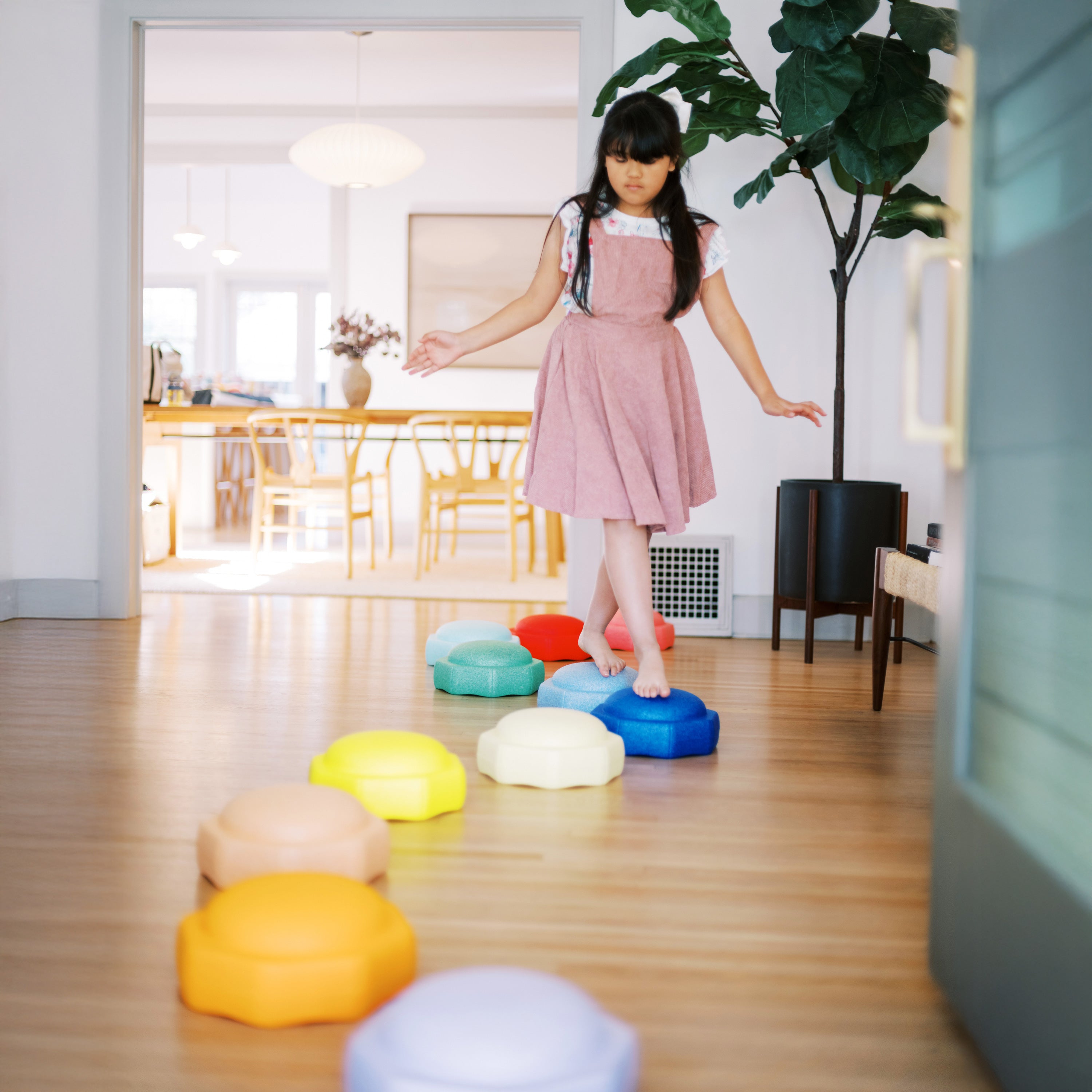 StepPebbles and FREE Balance Board | Primary (DDF9)