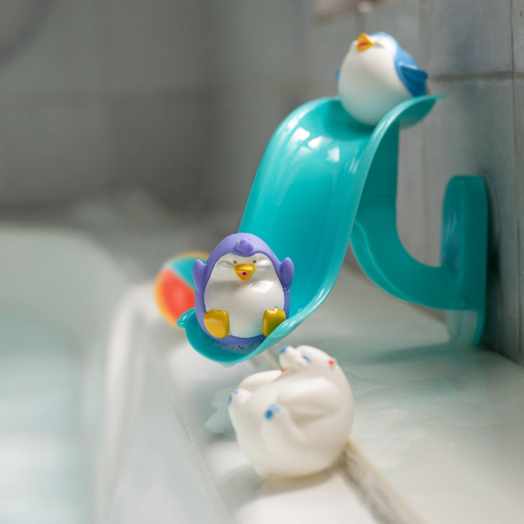 Penguin Slide Squirt Bath Toy (HEJ5)