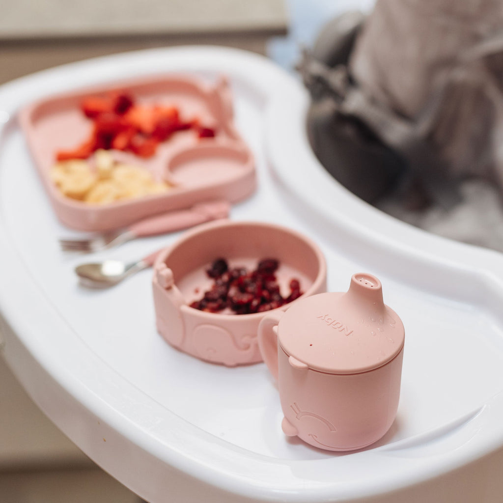 Animal Friends 6-Piece Dinnerware Set - Pink Whale (SAY1)