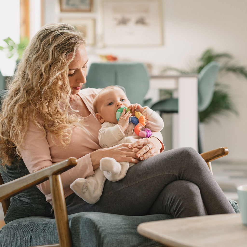On-the-Go Teething Times Bundle (S6E5)