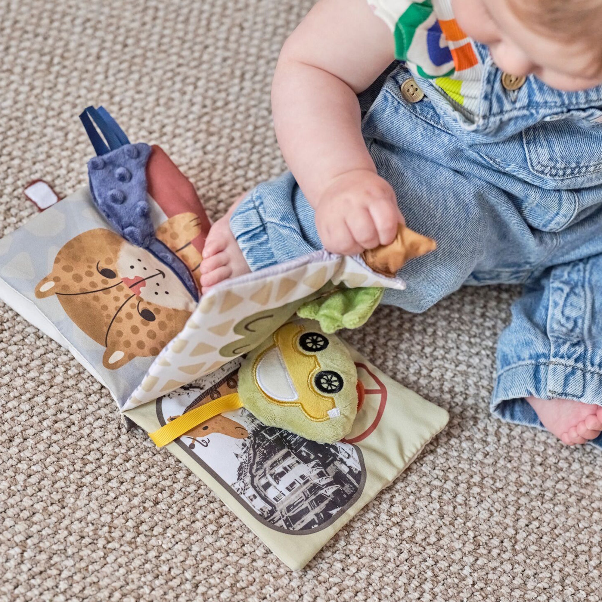 Baby Sensory Book | City Bus (YW7M)