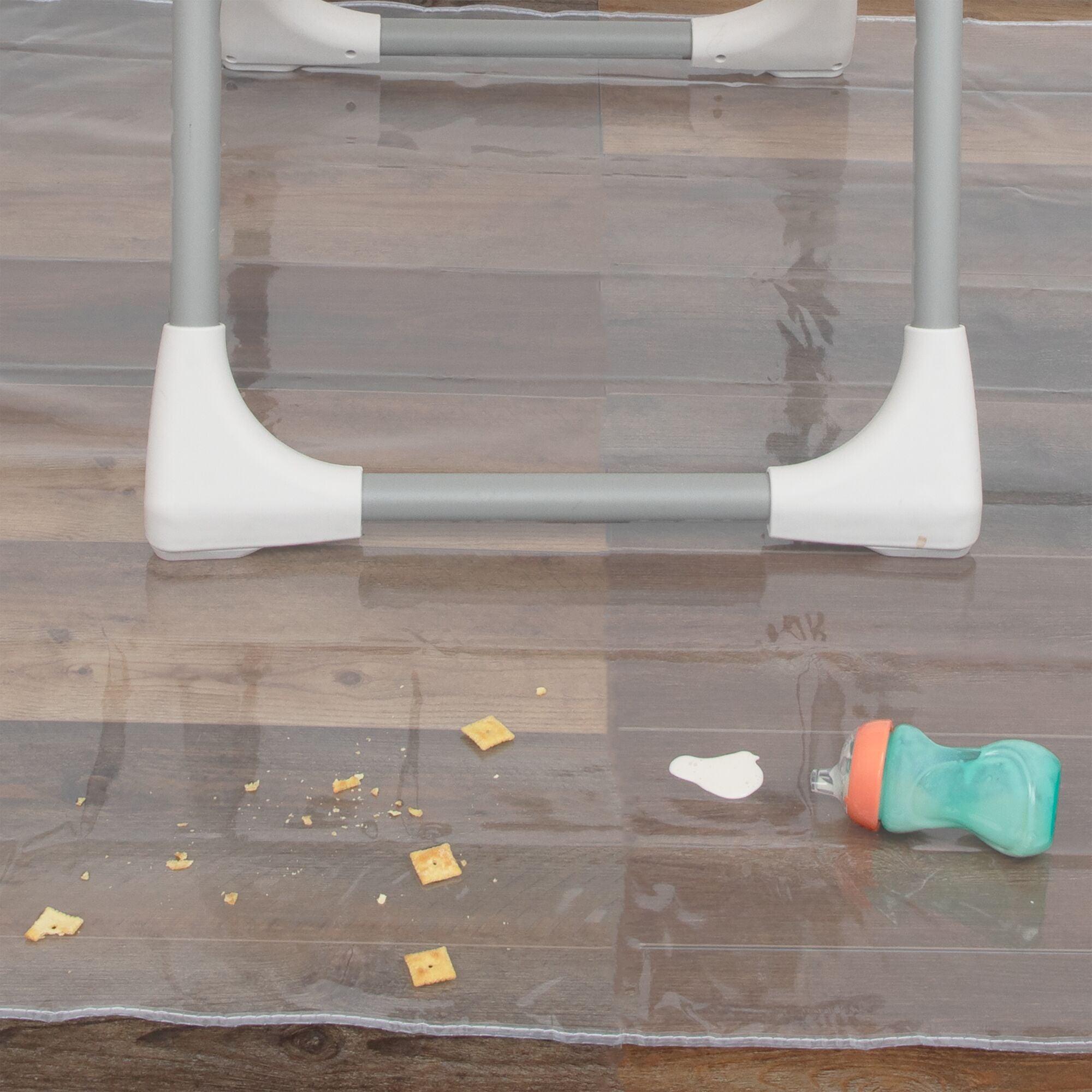No-Mess Mealtime Mat (E8ID)